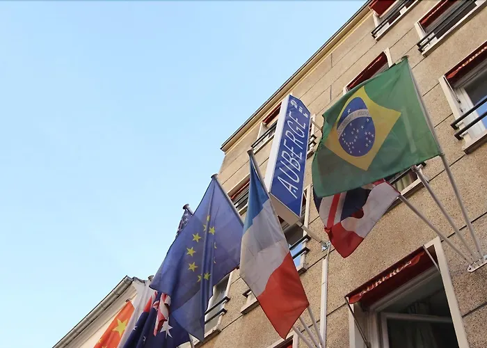 Internationale Des JeunesHostel